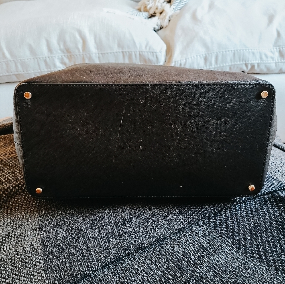 Kate Spade Cedar Street Harmony Black Leather Tote - Picture 6 of 12